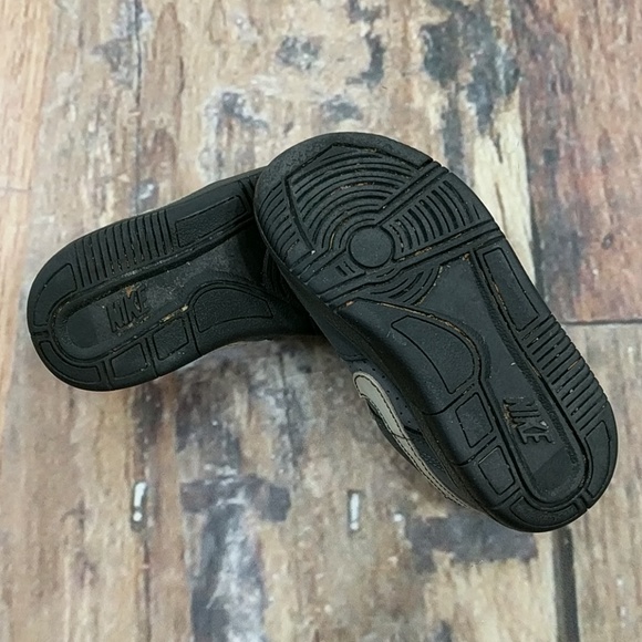 NIKE Delta Force Toddler Sz 4 C - Picture 7 of 8